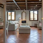 Tre Gradini - Posizione Ottima Apartment Ferrara