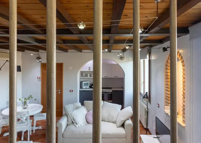 Apartamento Tre Gradini - Posizione Ottima Ferrara